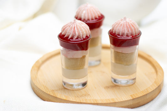 Cups Dairy - Strawberry Cheese SCCD12